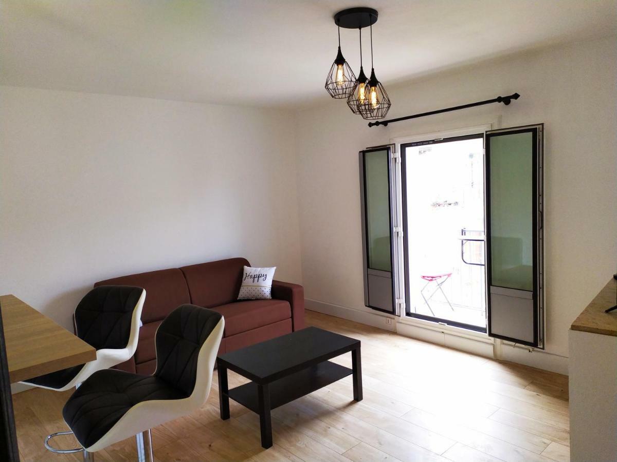 Appartement Place De La Mairie Béziers Exteriör bild